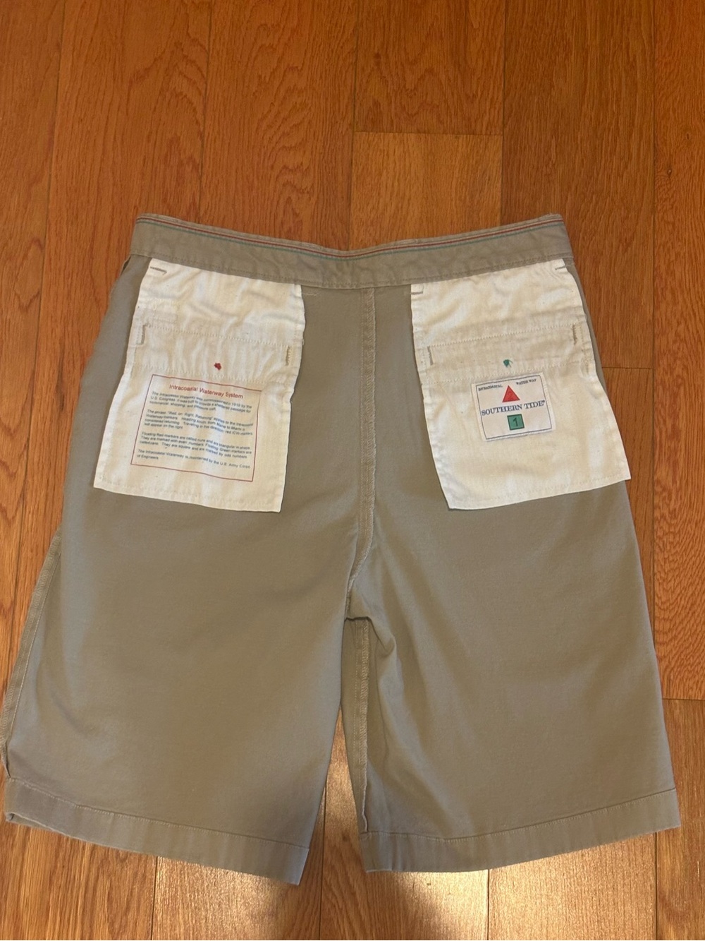 Southern Tide Boys Size 16 Channel Marker Sandstone Khaki Short - Picture 9 of 11